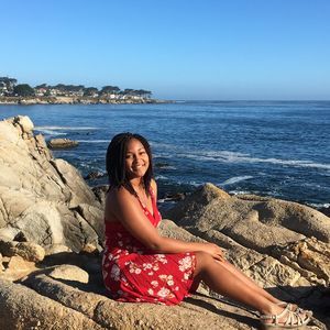 Meet your Posher, Candice